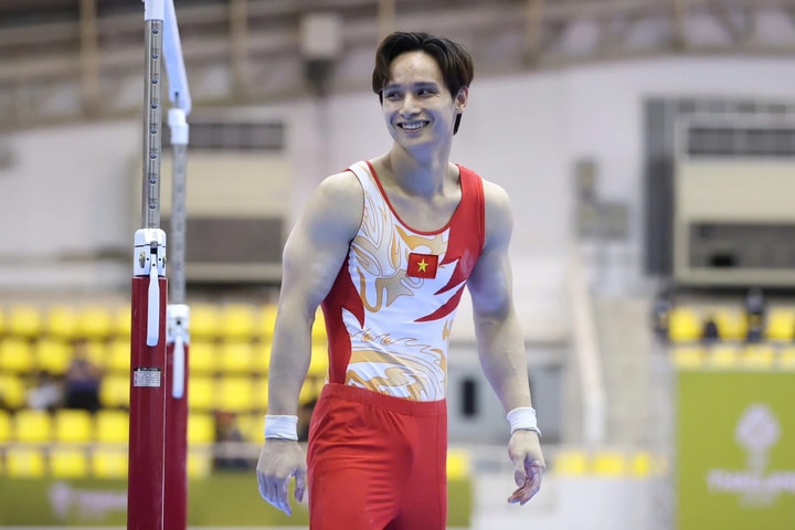 Đinh Phương Thành giành Huy chương vàng thứ ba cho Thể dục dụng cụ Việt Nam