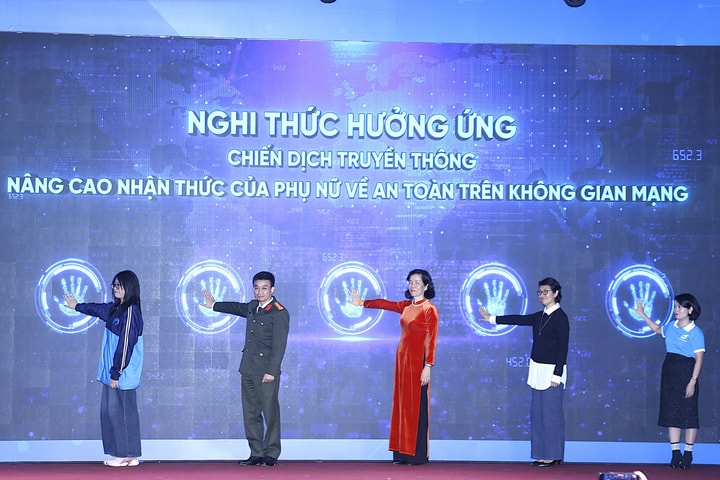 Chiến dịch truyền thông "Kết nối 3 an - Làm chủ không gian số"