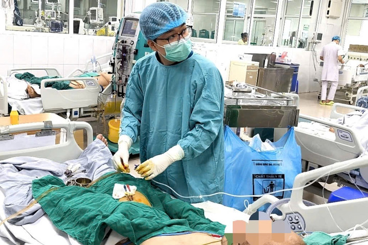 Cứu bệnh nhân sốc nhiễm khuẩn, viêm phổi nặng trên nền suy tim