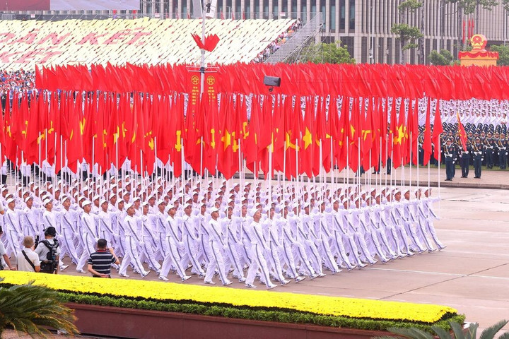 Kỷ niệm 53 năm Chiến thắng \"Hà Nội - Điện Biên Phủ trên không\" Hà Nội viết tiếp bản hùng ca chiến thắng