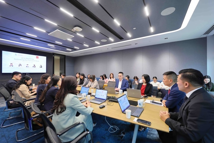 Standard Chartered và ACCA hợp tác phát triển nhân tài, xây dựng tương lai bền vững tại Việt Nam