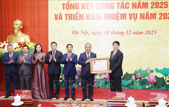 Chủ tịch nước Lương Cường dự Hội nghị tổng kết công tác năm 2025 của Văn phòng Chủ tịch nước