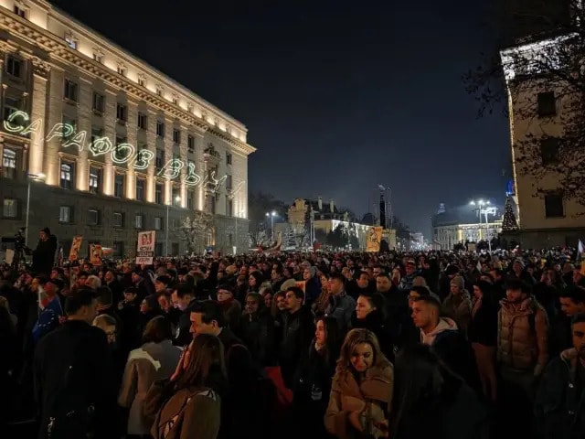Hàng nghìn người Bulgaria biểu tình yêu cầu cải cách