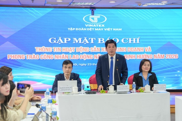 Vinatex: Phát triển sản xuất kinh doanh, chăm lo cho người lao động