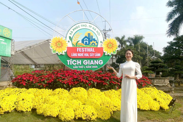 Cô giáo mầm non Dương Thanh Huyền: Mong người trẻ tham gia phát triển làng nghề cây cảnh của quê hương 