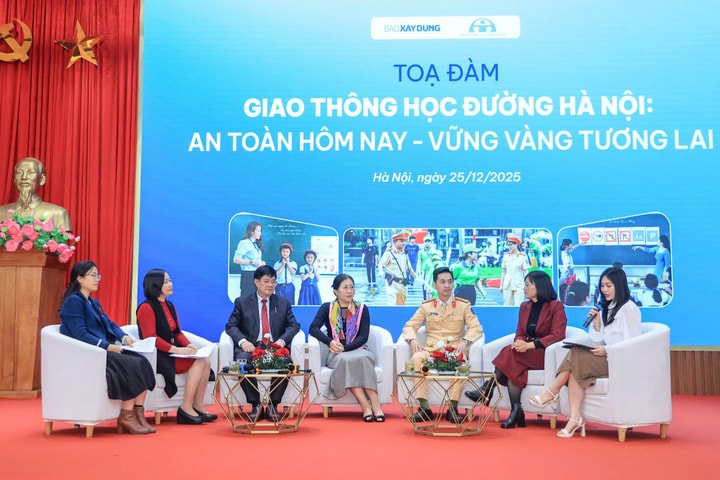 “Giao thông học đường Hà Nội: An toàn hôm nay - Vững vàng tương lai”
