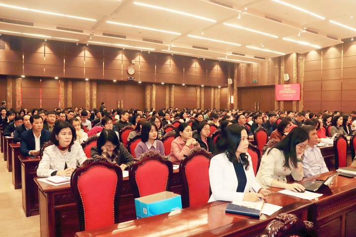 300 cán bộ được bồi dưỡng nghiệp vụ công tác tổ chức xây dựng Đảng