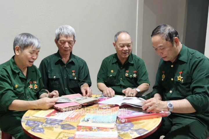 Tăng mức trợ cấp hằng tháng đối với thanh niên xung phong lên 1 triệu đồng/tháng