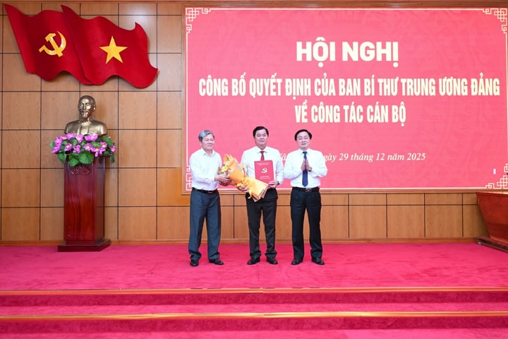 Ông Bùi Văn Nở giữ chức Chủ nhiệm Ủy ban Kiểm tra Tỉnh ủy Tây Ninh