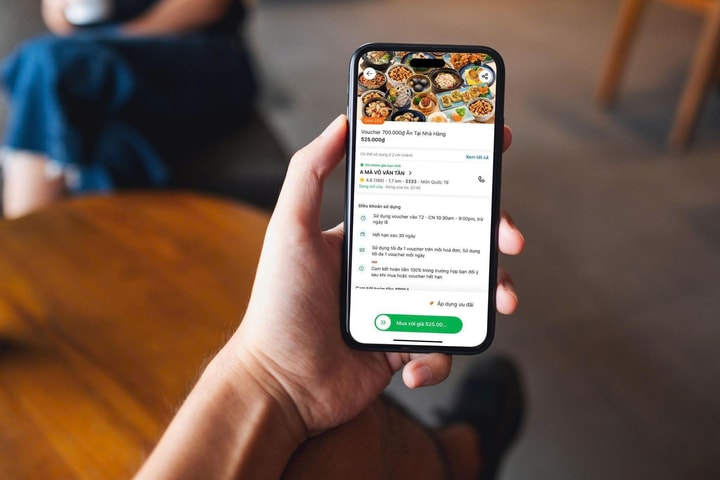 Dân văn phòng ưu tiên đặt xe và đồ ăn qua app để kiểm soát chi tiêu dịp cuối năm