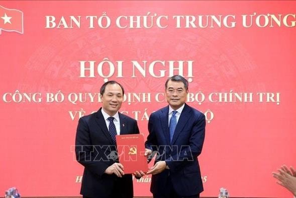 Đồng chí Hoàng Trung Dũng giữ chức Phó Trưởng ban Tổ chức Trung ương