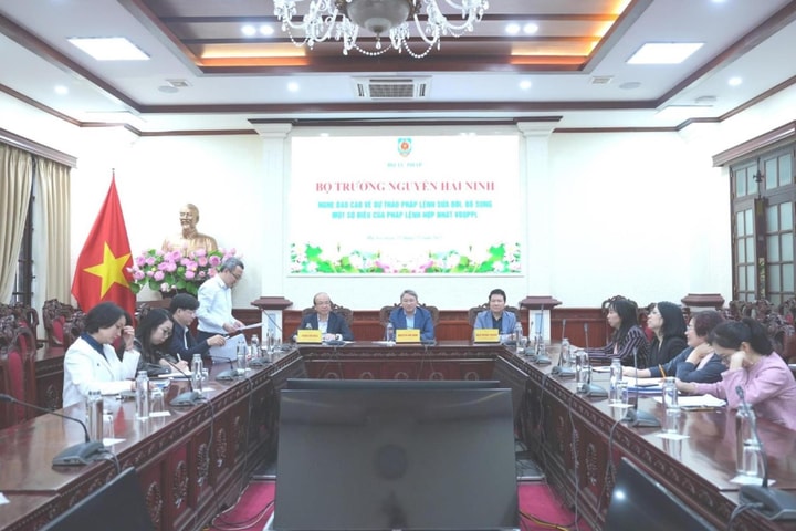 Lấy người dân, doanh nghiệp là trung tâm trong thiết kế chính sách