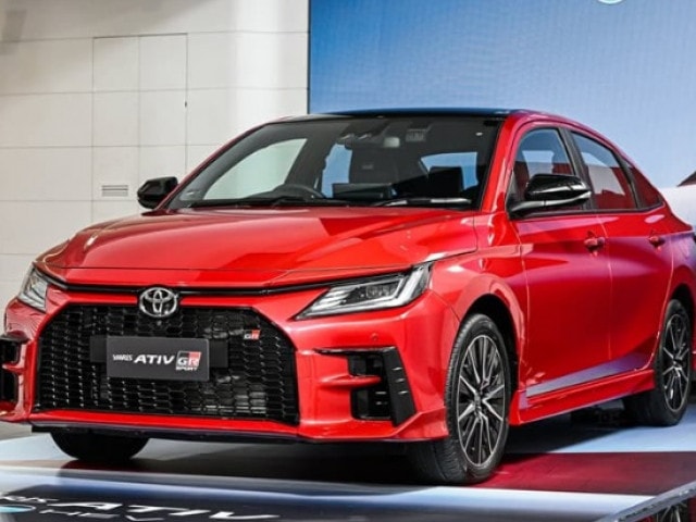 Toyota Vios Hybrid 2026 chốt giá từ 610 triệu VNĐ