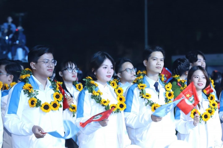 Sinh viên Việt Nam viết tiếp tinh thần 9/1 trong thời đại mới