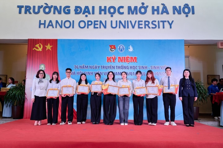 Kỷ niệm 76 năm Ngày truyền thống Hội Sinh viên Việt Nam Khơi dậy khát vọng cống hiến của sinh viên trường Mở