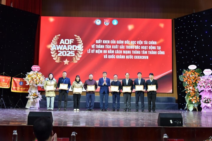 AOF AWARDS 2025: Dấu ấn tự hào của tuổi trẻ Học viện Tài chính trong hành trình A80