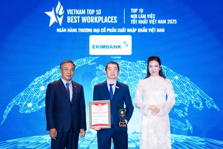 “Lễ công bố và vinh danh các bảng xếp hạng doanh nghiệp năm 2025” Eximbank xuất sắc được xướng tên ở 3 hạng mục