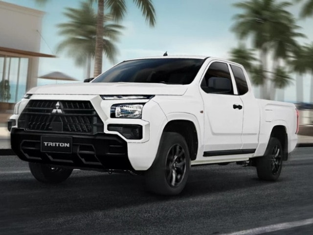 Chi tiết Mitsubishi Triton Mega Cab STREET