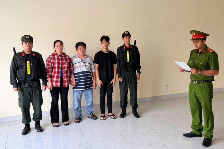 TP Hồ Chí Minh: Bắt giam chủ cơ sở Châu Phát sản xuất 800 tấn mì trộn hóa chất