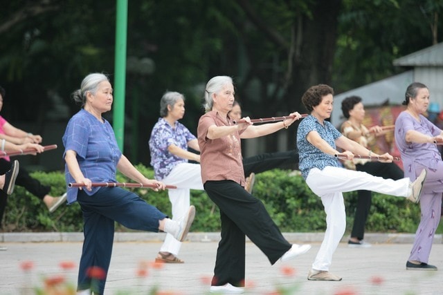 Chủ động phòng bệnh xương khớp trong mùa lạnh