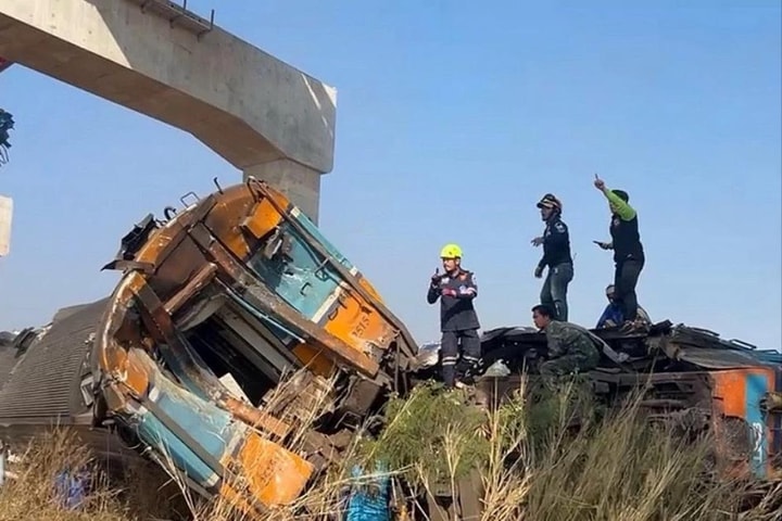 Thủ tướng Thái Lan yêu cầu truy cứu trách nhiệm vụ sập cần cẩu nghiêm trọng