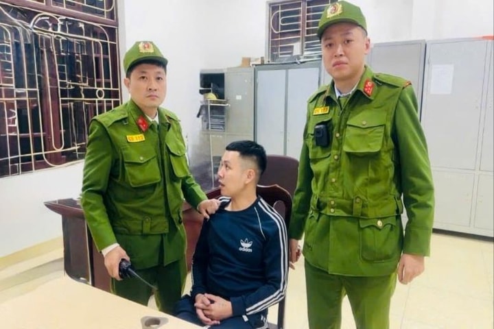 Bắt đối tượng đốt nhà nghỉ trọ tại Hà Đông do mâu thuẫn tình cảm