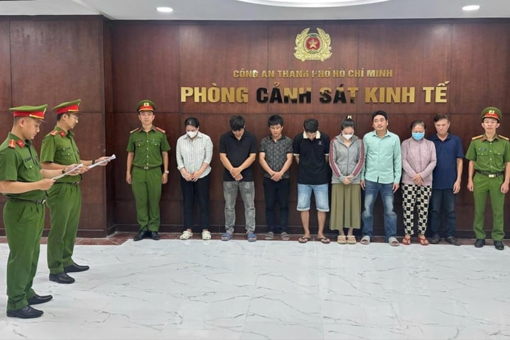 Triệt phá đường dây làm giả hơn 50 tấn thịt đà điểu, dê, nhím từ thịt lợn