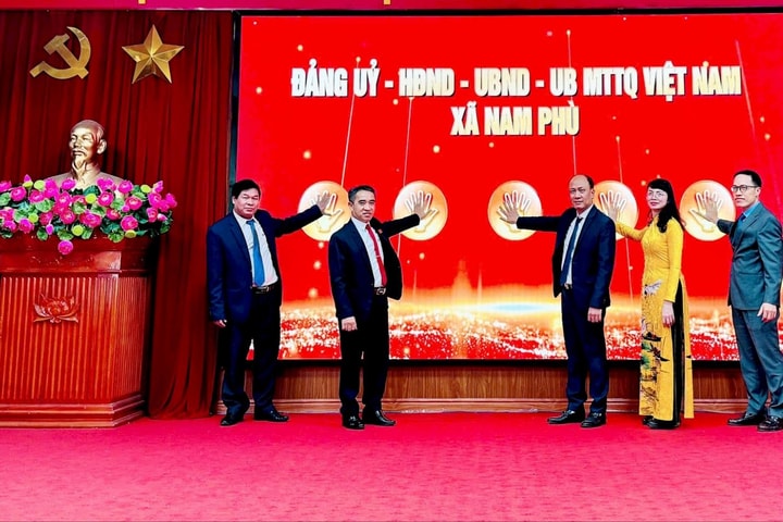 Nam Phù hoàn thiện hệ thống hạ tầng kỹ thuật và xã hội đồng bộ