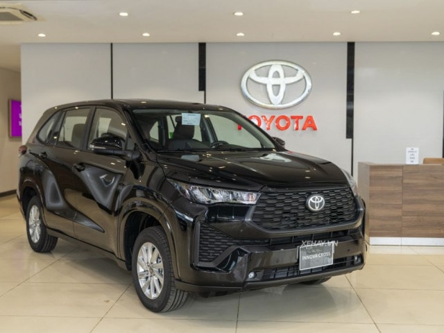 [ĐÁNH GIÁ XE] Toyota Innova Cross G 2025: Hành trình tìm lại vị thế
