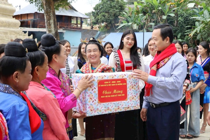 Điện Biên: Phát triển kinh tế gắn với củng cố quốc phòng, bảo vệ vững chắc biên giới