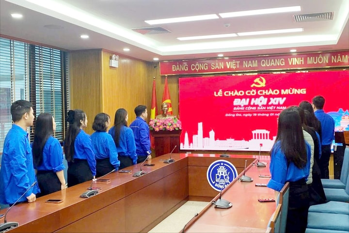 Tuổi trẻ cả nước đồng loạt tổ chức Lễ chào cờ mừng Đại hội XIV của Đảng