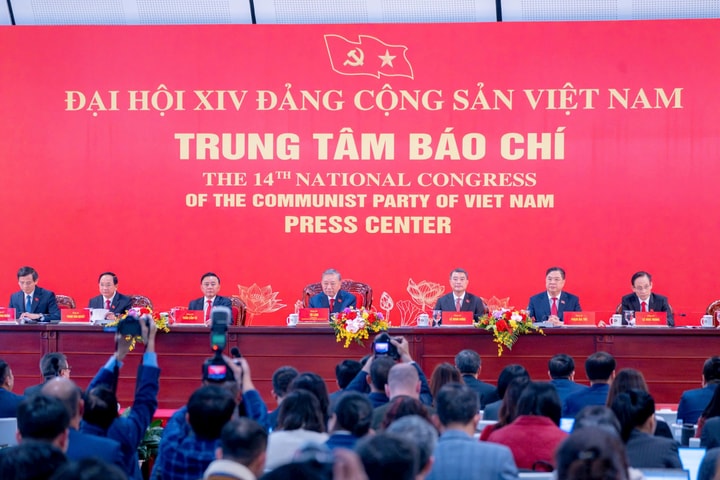Tổng Bí thư Tô Lâm chủ trì họp báo quốc tế về Đại hội XIV của Đảng
