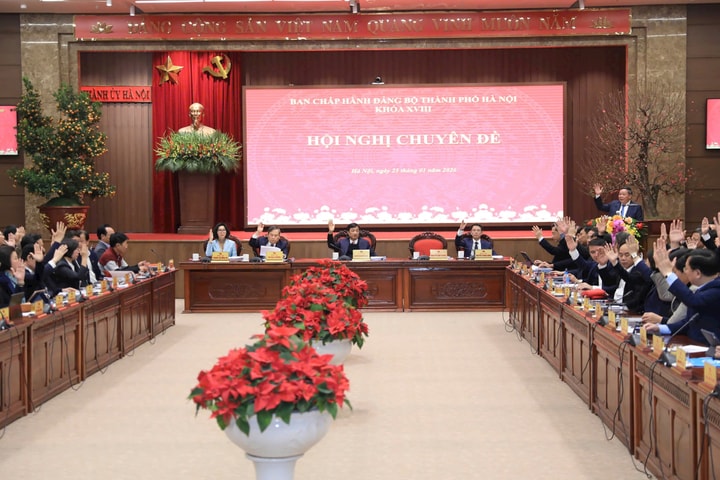 Hội nghị chuyên đề Ban Chấp hành Đảng bộ thành phố Hà Nội khóa XVIII
