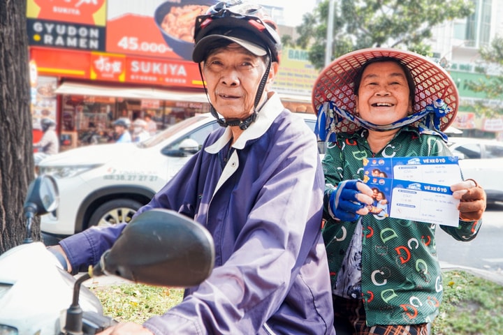 Hơn 4.000 vé xe “Mang Tết về nhà” đến tay người lao động khó khăn