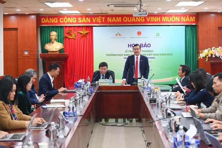 Giải thưởng Trường học sinh thái ASEAN Việt Nam năm 2025 - Trường học không rác thải nhựa Nâng cao nhận thức về lối sống xanh cho thế hệ trẻ ngay từ học đường