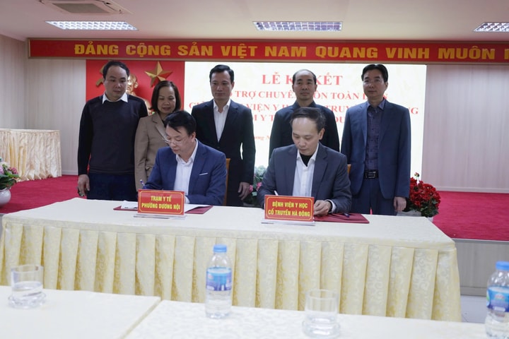 Mang y học cổ truyền kết hợp y học hiện đại về gần dân hơn