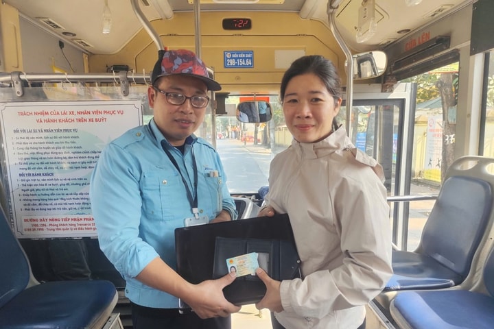 Hơn 3.000 trường hợp hành khách để quên tài sản trên xe buýt được Transerco hỗ trợ nhận lại