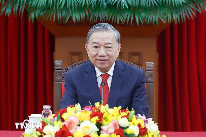 Tổng Bí thư Tô Lâm điện đàm với Tổng Thư ký Đảng Hành động Nhân dân, Thủ tướng Singapore