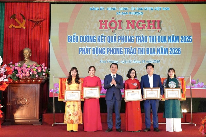 Xã Đan Phượng tổng kết công tác thi đua, khen thưởng năm 2025