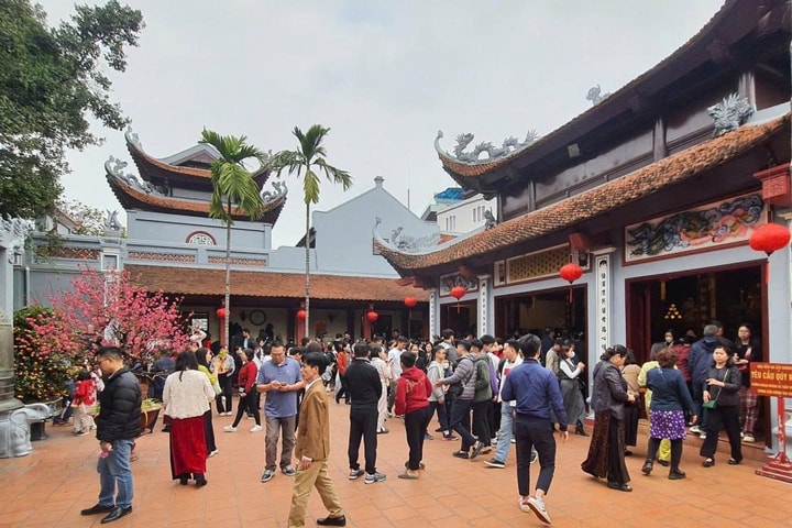 Không gian tín ngưỡng, bến xe được đề xuất áp dụng quy định không hút thuốc