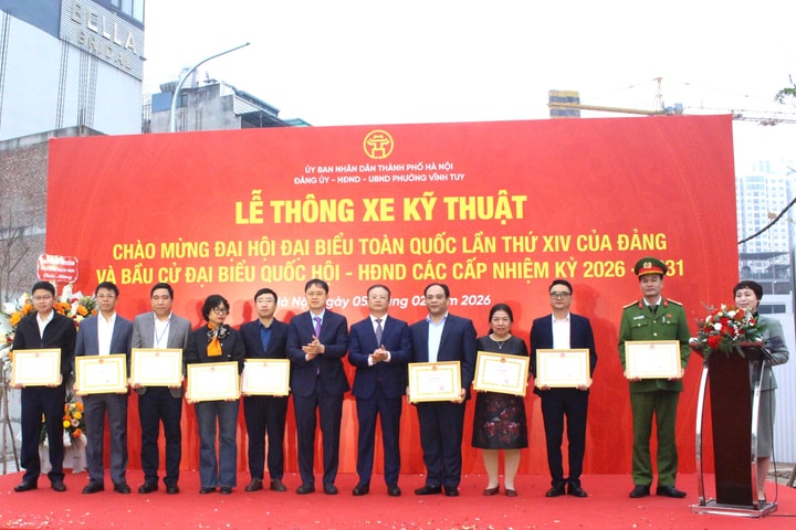 Phường Vĩnh Tuy thông xe kỹ thuật công trình kết nối đường qua Công ty xe bus với dự án 423 Minh Khai