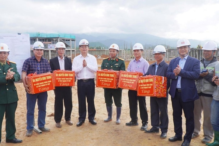 TP Huế Đảm bảo tiến độ thi công trường học các xã biên giới A Lưới