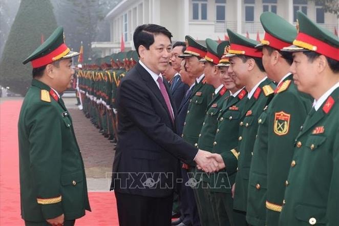 Chủ tịch nước Lương Cường thăm, chúc Tết Quân khu 2 và Sư đoàn 316