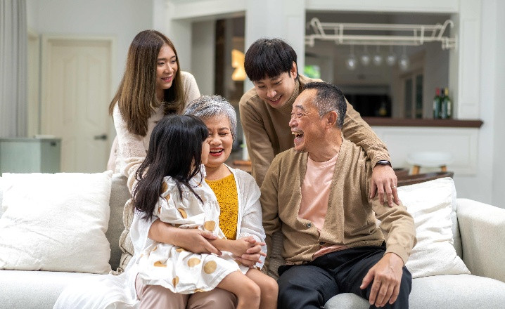 Chăm sóc sức khỏe, tri ân cha mẹ dịp đầu năm mới