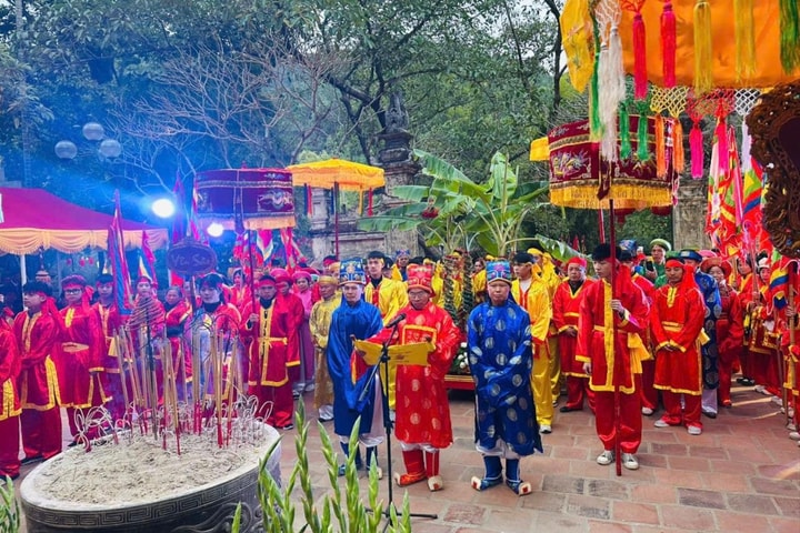 [Podcast] Lễ hội Gióng đền Sóc 2026: Lần đầu mở tour đêm