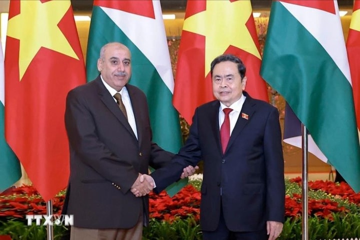 Chủ tịch Hạ viện Jordan kết thúc chuyến thăm chính thức Việt Nam