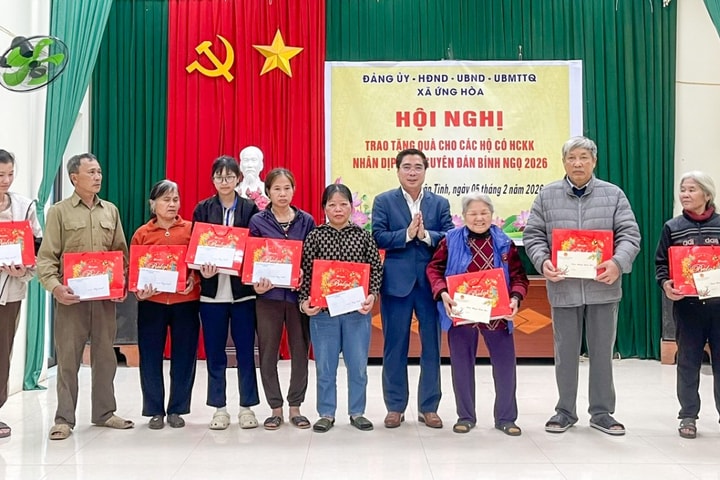 Xã Ứng Hòa: Huy động nguồn lực xã hội hóa chăm lo Tết cho người dân