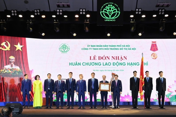 URENCO đón nhận Huân chương Lao động hạng Nhì và kỷ niệm 65 năm thành lập