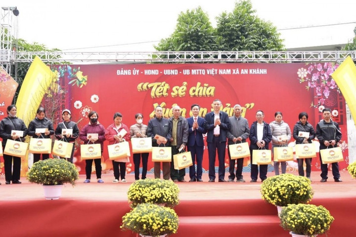Xã An Khánh tổ chức chương trình “Tết sẻ chia - Xuân ơn Đảng”
