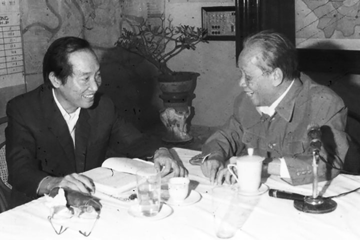 Tầm nhìn nơi đầu sóng ngọn gió